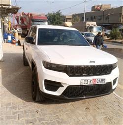 جيب جراند شيروكي